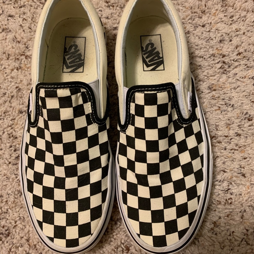 black and white checkered slip on vans